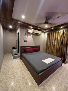 The Cozy Chapter Homestay, 2 BHK Premium Luxury Unit Near Downtown Hospital & GS Road