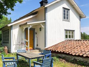 4 person holiday home in BJÖRKÖ-By Traum