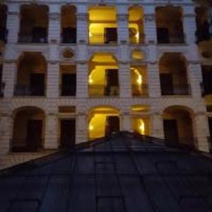 Central Suites