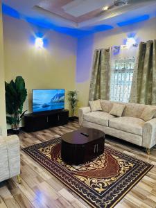 Spacious 4BR Apartment near Kilimanjaro Airport
