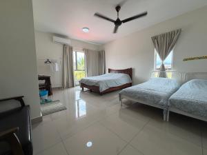 Relax & Enjoy Garden Homestay