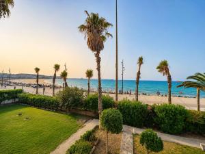 Amazing Beach View appart - Balcon & Wifi & Parking