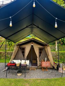Korean Glamping Bali - Camping Family Nature V6