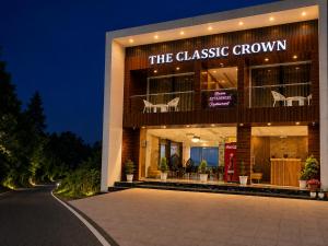 Hotel Classic crown, Mussoorie - A Boutique & Wellness Hotel near JW Marriots Mussoorie