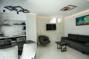 Lazar Lux Suites - Ammoudara
