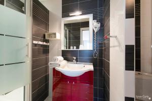 Hotels Un Hotel sur le Port : photos des chambres