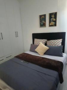 Jewel Apartment