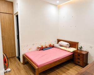Nhà 3 tầng cho thuê giá rẻ