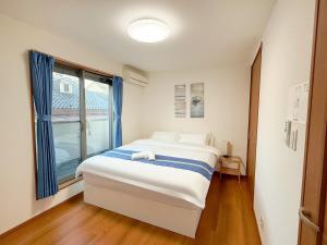Newly renovated Modern house 3LDK 2 bathrooms and 2 toilets Childrens items available Parking available