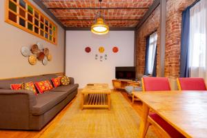 Spacious One Bedroom Apartment