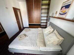 Riverside City Suite