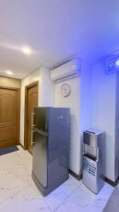 We Vibe, Alpha Grandview near Manila Bay