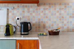 By Deniz, Room by the Sea