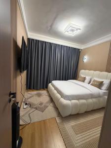 Kilimani Spacious 1BR with Private Study & Balcony