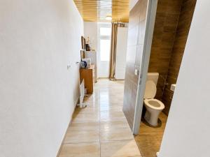 Comfortable Studio Stay Close to FAC Platz
