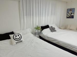 Hi Seoul Sinnonhyeon