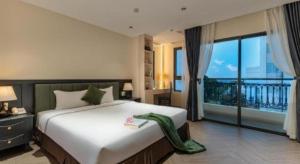 Grand Beach Hotel