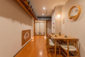 青葉邸-SHINSAIBASHI Apartments