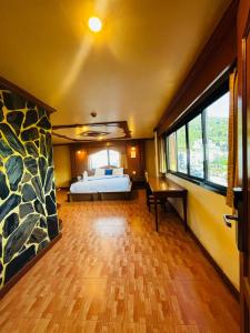 Tiger Complex Inn