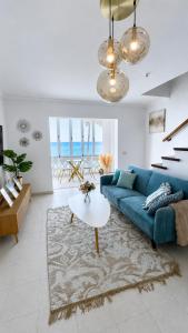 Doña Lola Beachfront Getaway