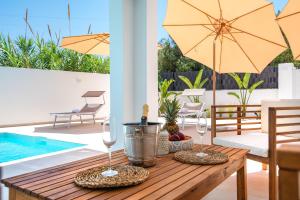 Perla de Baladrar 4 P - Totally private and calm, at 400 m from the sea, chill-out