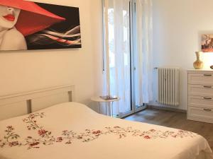La Dolce Vita Blossom Luxe Home in Central Milan