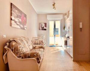 La Dolce Vita Blossom Luxe Home in Central Milan