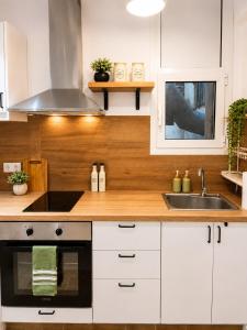 Modern Studio in Athens - Near Victoria Metro