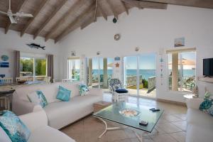 Tranquilville - Newly Remodeled Estate, Calm Caribbean withPool home