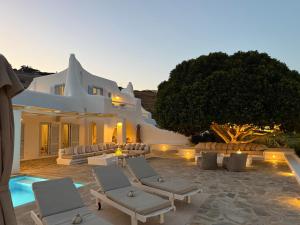 Villa Maira with Seaview and Private Swimming Pool