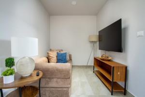 Casa Colorin by Cosmos Homes