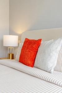 Casa Colorin by Cosmos Homes