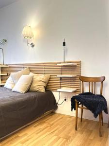 Comfy, modern, brilliant location