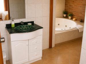 Hosteria Llanoreal