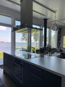 Villa Helena, 4-bedroom wood-framed house