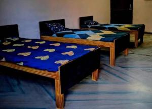 Om Nath Guest house