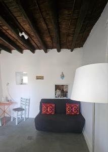 Secluded 200-Year-Old Cycladic Retreat in Milos