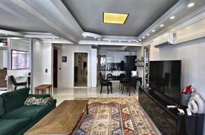 Large Stylish Apartment in Nişantaşı Near Metro