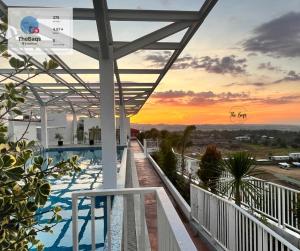 Marvel Fan Studio Condo with Pool CDO TheBaqs