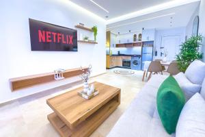 19 - Wintering, NEW 2-bedroom apartment, Pool & Security