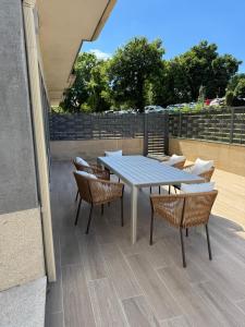 Luminoso apartamento con terraza en sanxenxo