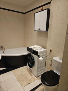 GreyWood Apartment 60