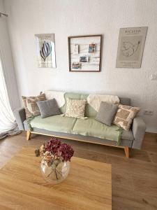 Stylish apartment, Perfect location for beach and city