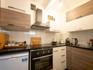 Udoben studio Filip v zgodovinskem starem mestnem jedru - COSY STUDIO FILIP IN THE HISTORICAL OLD TOWN