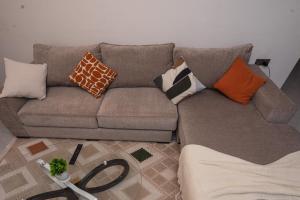 Elegant 2 bedroom Apartment Meteor Gardens Kilimani, Next to Malls and Shopping center