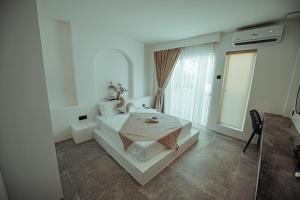 Felina Private Villa