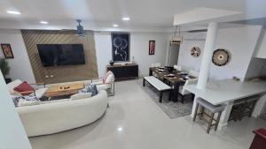 Serenity Cove Falmouth- 3 Bedroom Oasis