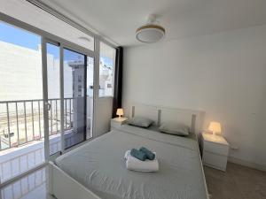 Central Room Los Cristianos