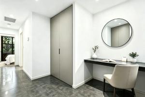 Spacious 2BR 2BA Apartment Epping Free Parking