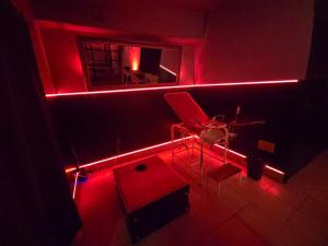 Kinky Aparts BDSM & dark erotic